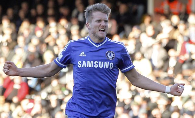 Μια «ανάσα» από Βόλφσμπουργκ ο Σούρλε, στο Αμβούργο ο Όλιτς